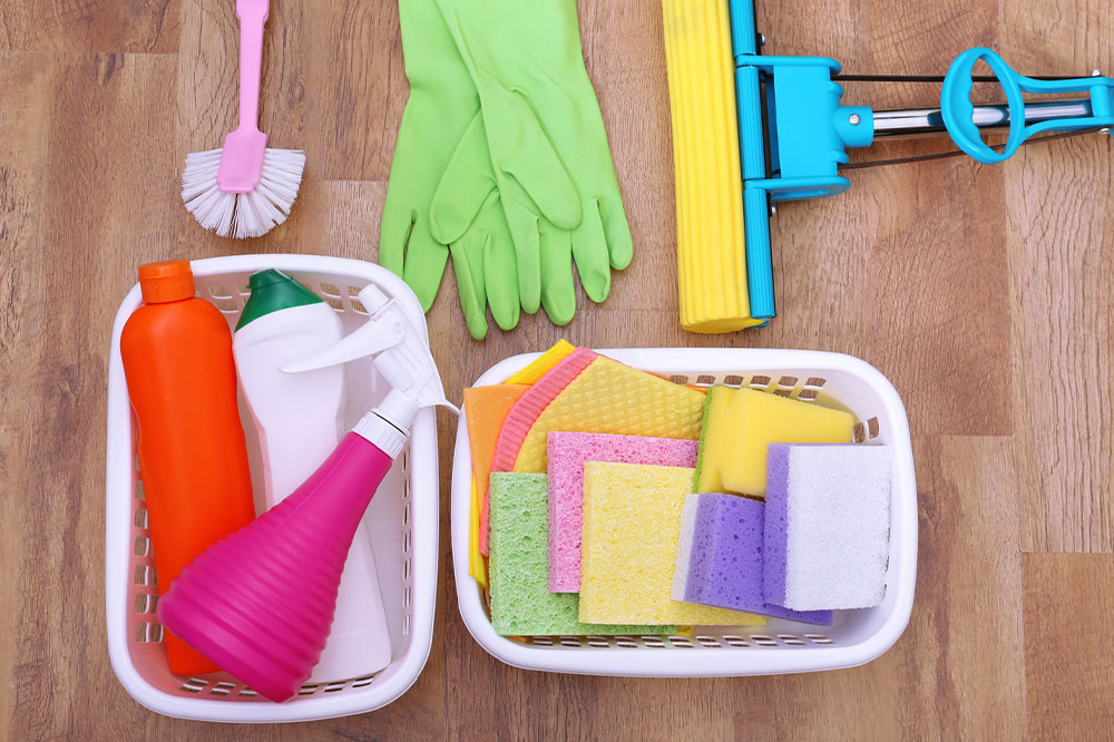 17 Essential Cleaning Products to Consider Buying