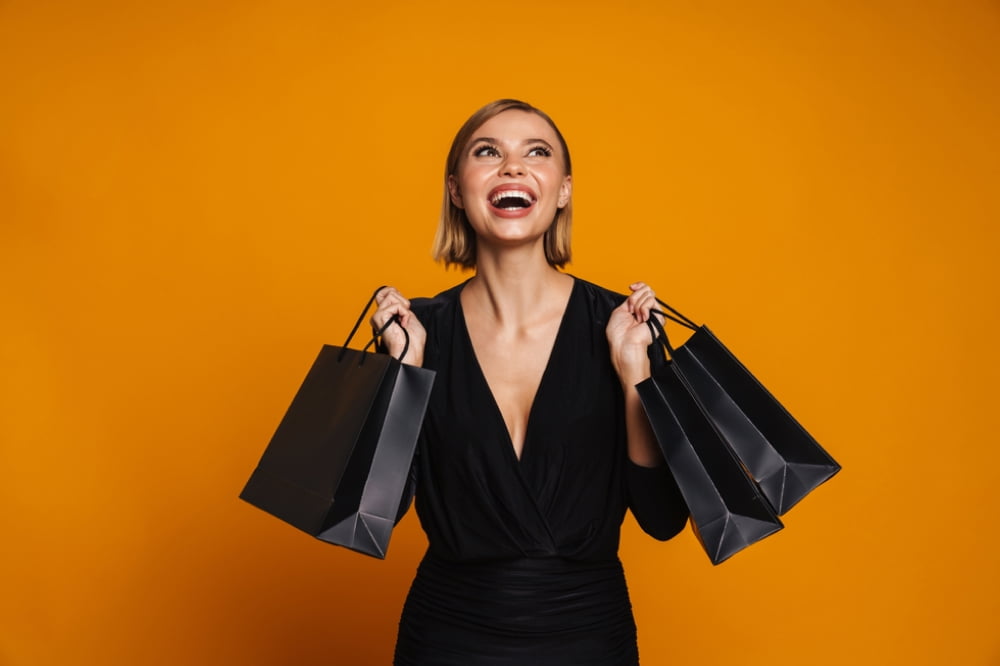 9 Hacks to Have the Best Black Friday in 2023